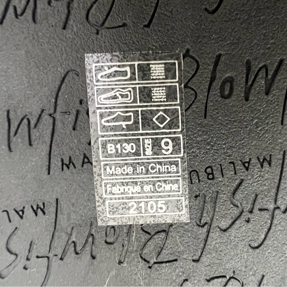 Blowfish Malibu Fuzzy Slippers Black Red Plaid Bow Size 9 NEW - Picture 7 of 7